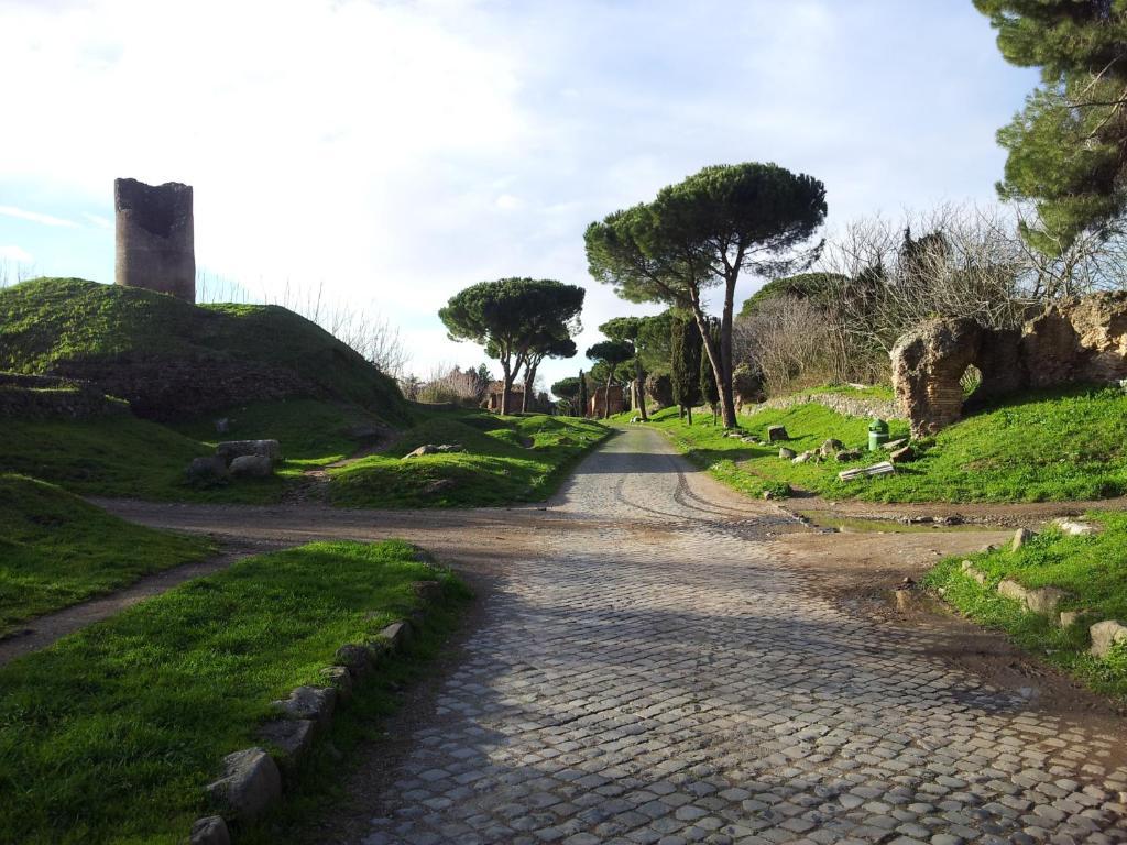 Appia Antica 5* Rome